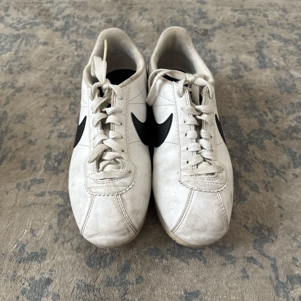 Classic White and Black Nike Sneakers